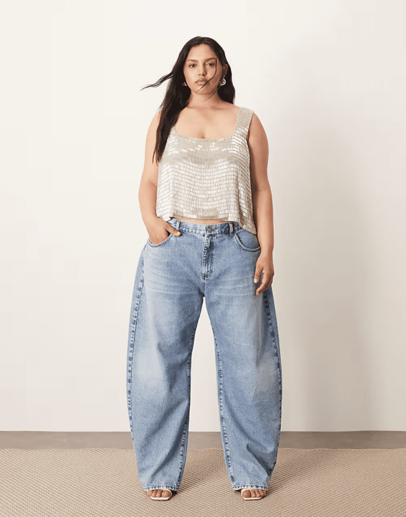 ARRANGE Curve Tova tapered curved leg jeans with cuffed hem in light wash
plus size shopping tips